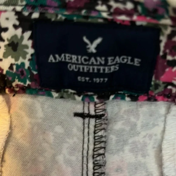 American Eagle shorts - Picture 4 of 4